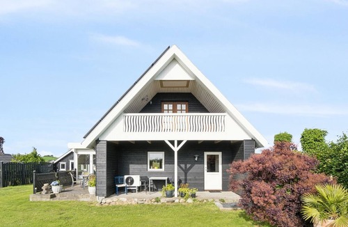 Frørup House | "Fentje" - 200m from the sea by Interhome