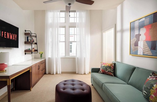 Dunedin Hotel | Fenway Hotel Autograph Collection