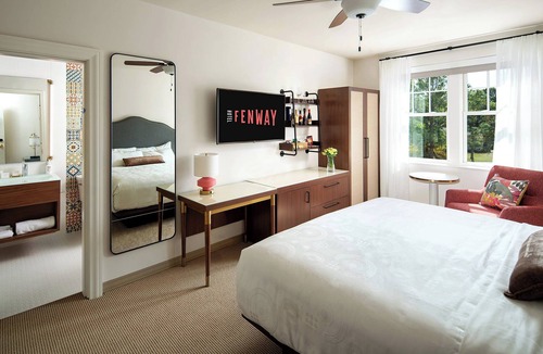 Dunedin Hotel | Fenway Hotel Autograph Collection