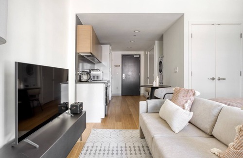 West Fens Apartment | Fenway Studio w/W/D & Gym