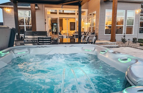 Columbia Township House | Feral Woods - Tranquil Private Getaway