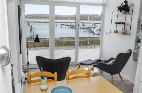 Lemvig Apartment | Ferielejlighed På 1 Sal I Lemvig Feriecenter Med Flot Udsigt Over Marinaen Og Limfjorden Sj556