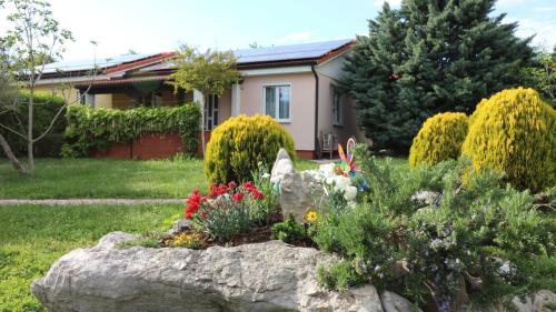 Vrvari House | Ferienhaus - Bungalow Lavanda 2