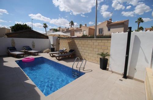 Playa Flamenca House | Ferienhaus mit Privaten Pool