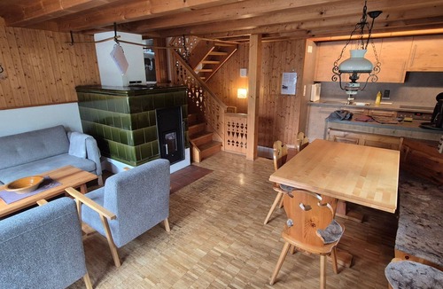 Kublis House | Ferienhaus Stutz Hausteil links by Interhome