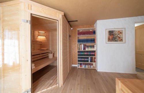 Wildhaus House | Ferienhaus Tanzhaus - Sauna & Bergblick