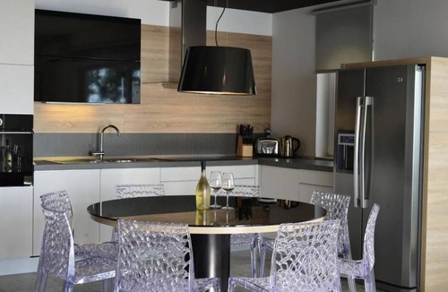 Stara Baska House | Ferienvilla Mar - Insel Krk - Direkt am Strand by Interhome