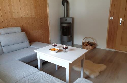 Surcuolm Apartment | Ferienwohnung Antonia