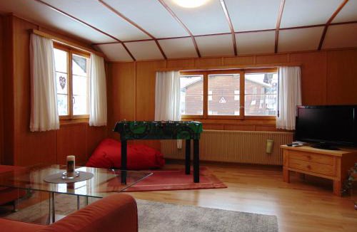 Sedrun Apartment | Ferienwohnung Casa Plauns-iu