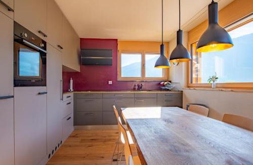 Gluringen Apartment | Ferienwohnung Joderestutz