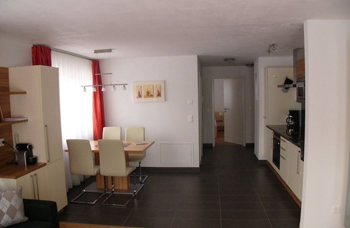 Engadin Scoul Apartment | Ferienwohnung Chasa Percosta by Interhome
