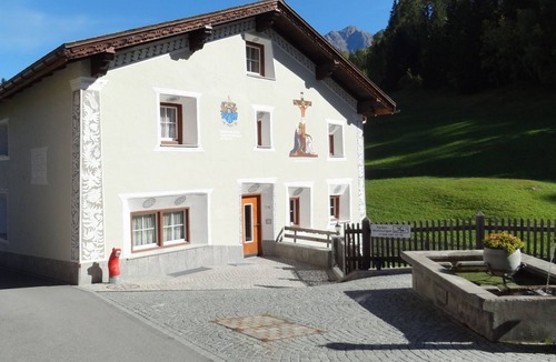 Engadin Scoul Apartment | Ferienwohnung Chasa Quadra by Interhome