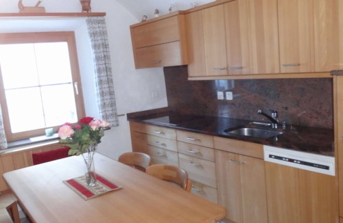 Engadin Scoul Apartment | Ferienwohnung Chasa Quadra by Interhome