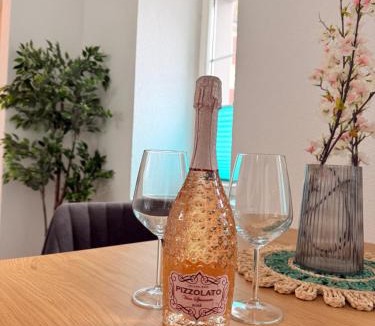 Berlingen Apartment | Ferienwohnung direkt am Bodensee/Untersee nahe Konstanz