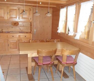 Sankt Antonien Apartment | Ferienwohnung Haus Bord