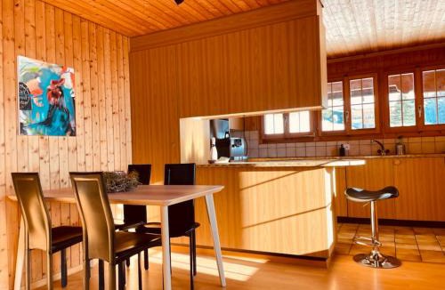 Hasliberg Reuti Apartment | Ferienwohnung im Chalet Bergruh - Hasliberg Reuti