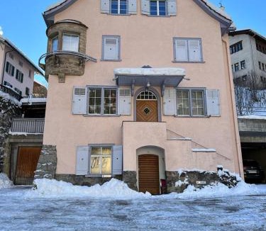 Tiefencastel Apartment | Ferienwohnung in den Bergen