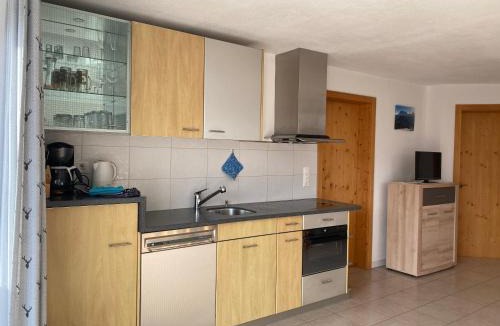 Tschlin Apartment | Ferienwohnung in Tschlin mit Panoramablick