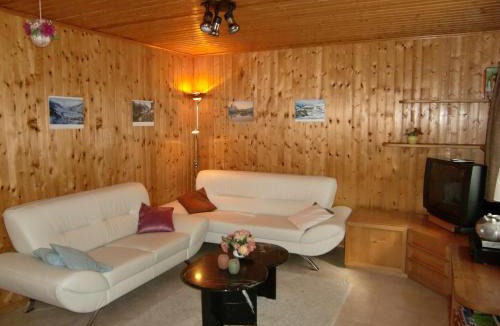 Fiesch Apartment | Ferienwohnung Jasmin