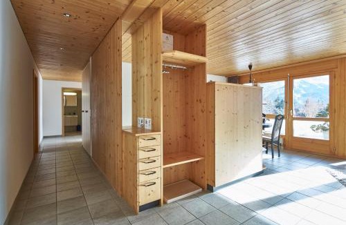 Hohfluh Apartment | Ferienwohnung Leuweli