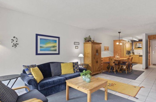 Churwalden Apartment | Ferienwohnung Saelens