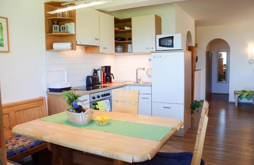 Pill Apartment | Ferienwohnung Weitblick