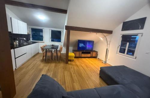 Wimmis Apartment | Ferienwohnung Winterzeit near Interlaken Thun Spiez Kandersteg