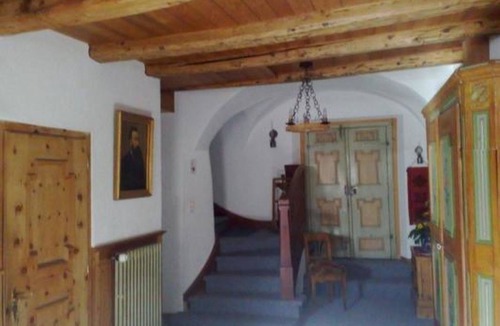 Engadin Scoul Apartment | Ferienwohnungen Chasa Valär, (Scuol). by Interhome