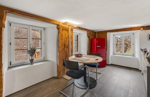 Sumvitg Apartment | Ferienwohnungen Romantica und Pacifica - ArtDaGio