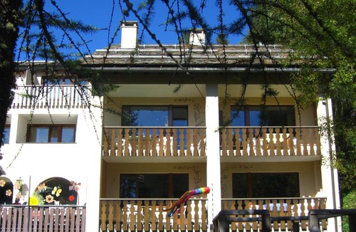 Sils-Maria Apartment | Ferienwohnungen Seraina