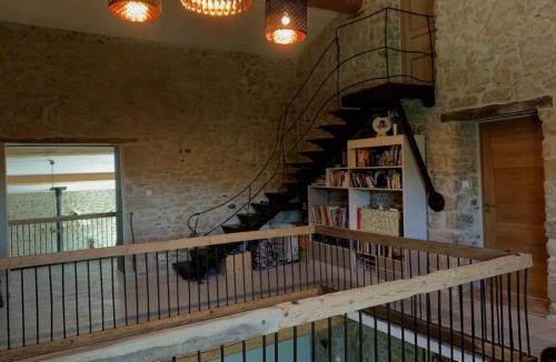 Sonnac-sur-l'Hers Bed & Breakfast | Ferme Bordeneuve