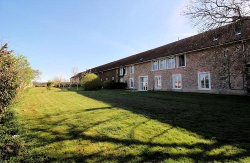 Villiers-en-Biere Bed & Breakfast | Ferme d'Orsonville