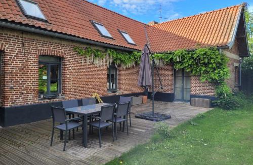 Sainghin-en-Melantois Villa | ferme de caractère avec piscine et cheminée