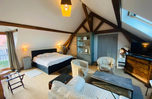 Crevecoeur-sur-lEscaut House | Ferme de Montecouvez