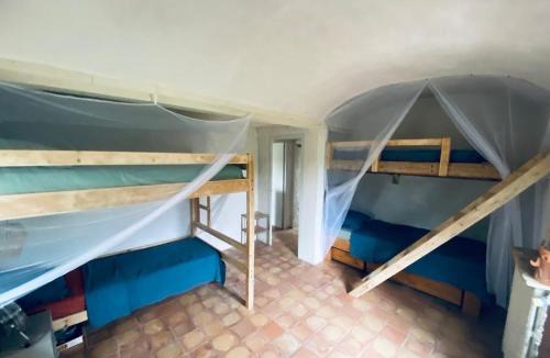 Berrias-et-Casteljau House | Ferme de la Sarrazine