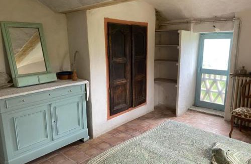 Berrias-et-Casteljau House | Ferme de la Sarrazine