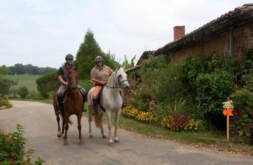 Vescours House | Ferme De Montalibord