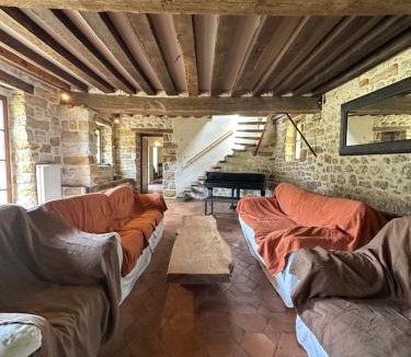 Villecerf House | Ferme du Haute du Château