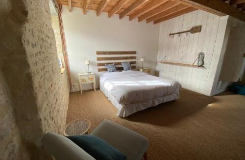 Asnieres-en-Bessin Bed & Breakfast | Ferme Hay Day