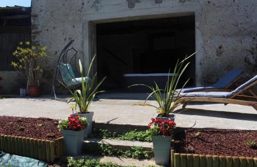 Bartres Bed & Breakfast | Ferme Laurens