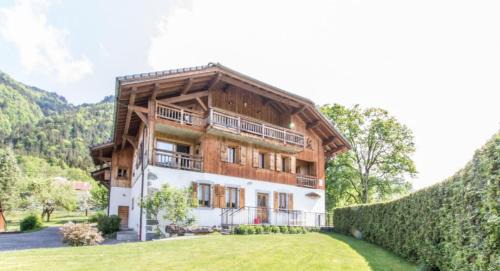 Taninges Apartment | Ferme Le Coup d'Oeil