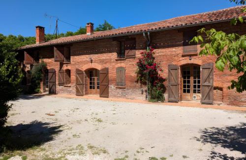 Castanet-Tolosan House | Ferme Pédagogique Bordeneuve