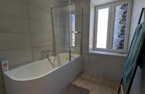 Colroy-la-Grande Bed & Breakfast | Ferme rénovée au calme - 2 pers. - FR-1-589-852