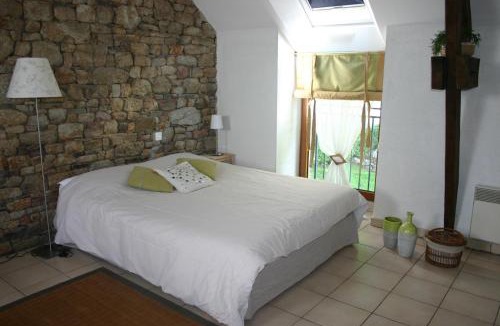 Saint-Marcan House | Ferme Saint Christophe