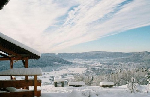 Vagney House | Ferme Vosgienne Rénovée avec Confort et Nature pour 7 Pers, WiFi, Animaux Bienvenus - FR-1-589-190
