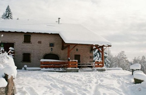 Vagney House | Ferme Vosgienne Rénovée avec Confort et Nature pour 7 Pers, WiFi, Animaux Bienvenus - FR-1-589-190