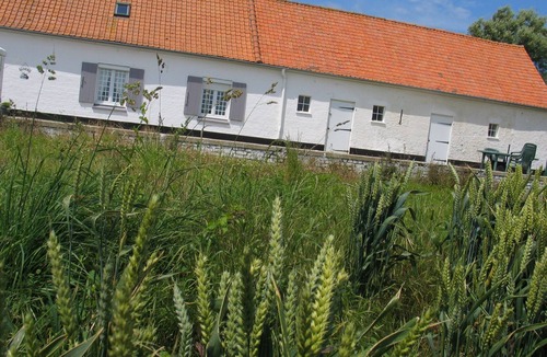 Hames-Boucres House | Fermette à la Campagne
