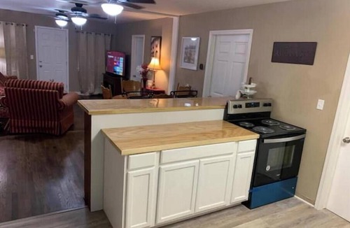 Stillwater House | ,Fern Corner: 4 bedroom/2 Bath