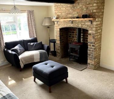 Bretford Apartment | Fern Cottage