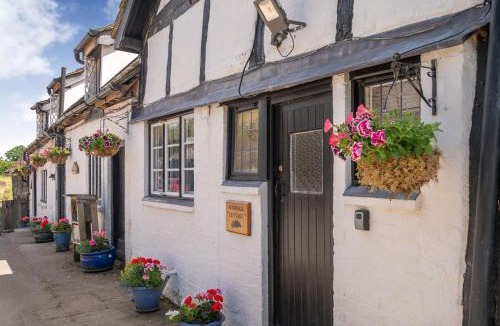 Whitney House | Fern Hall Cottage